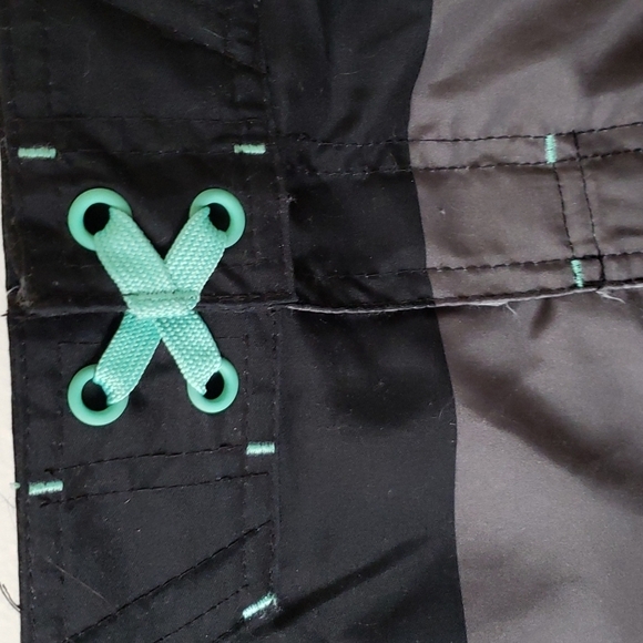 Art Class Rainbow Striped Boy's Board Short Size 18 - Picture 4 of 6